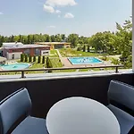 Szálloda Thermal Balance